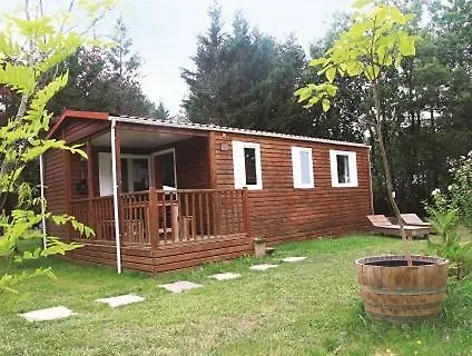 Country house Camping Fontaine Du Roc Devillac