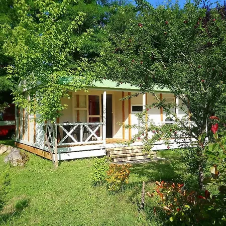 Camping Fontaine Du Roc Country house